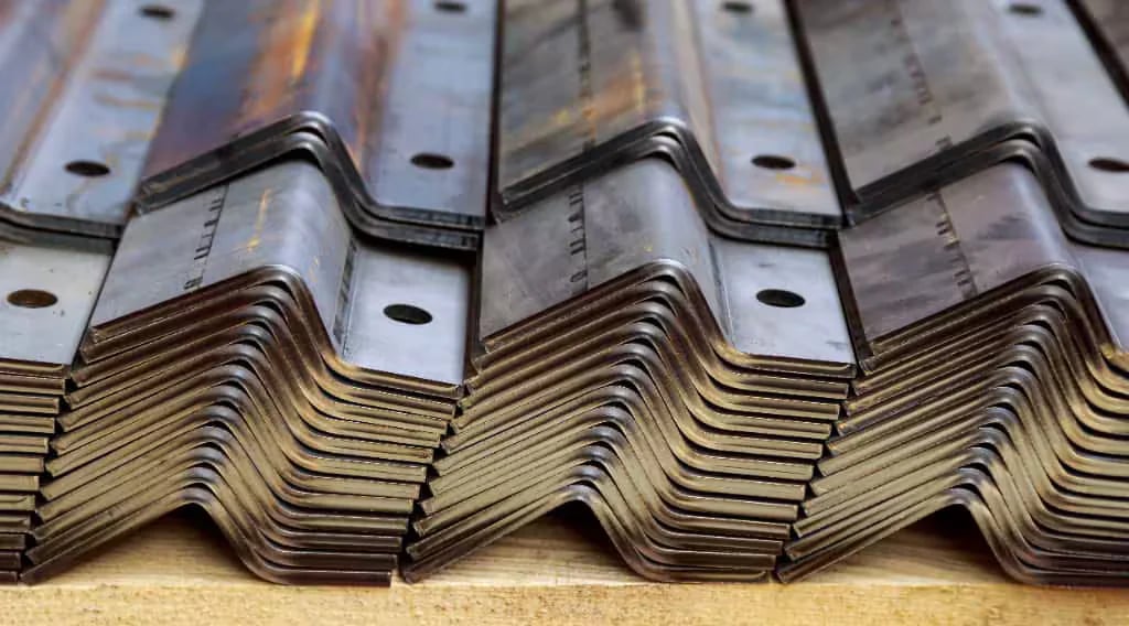 はじめての板金加工!基本の仕組みと加工の流れをわかりやすく解説